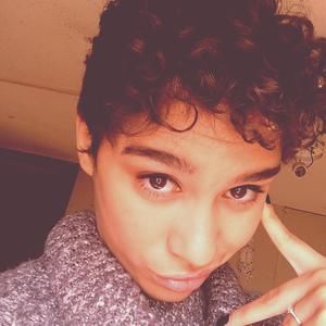 Meet your Posher, Deidra